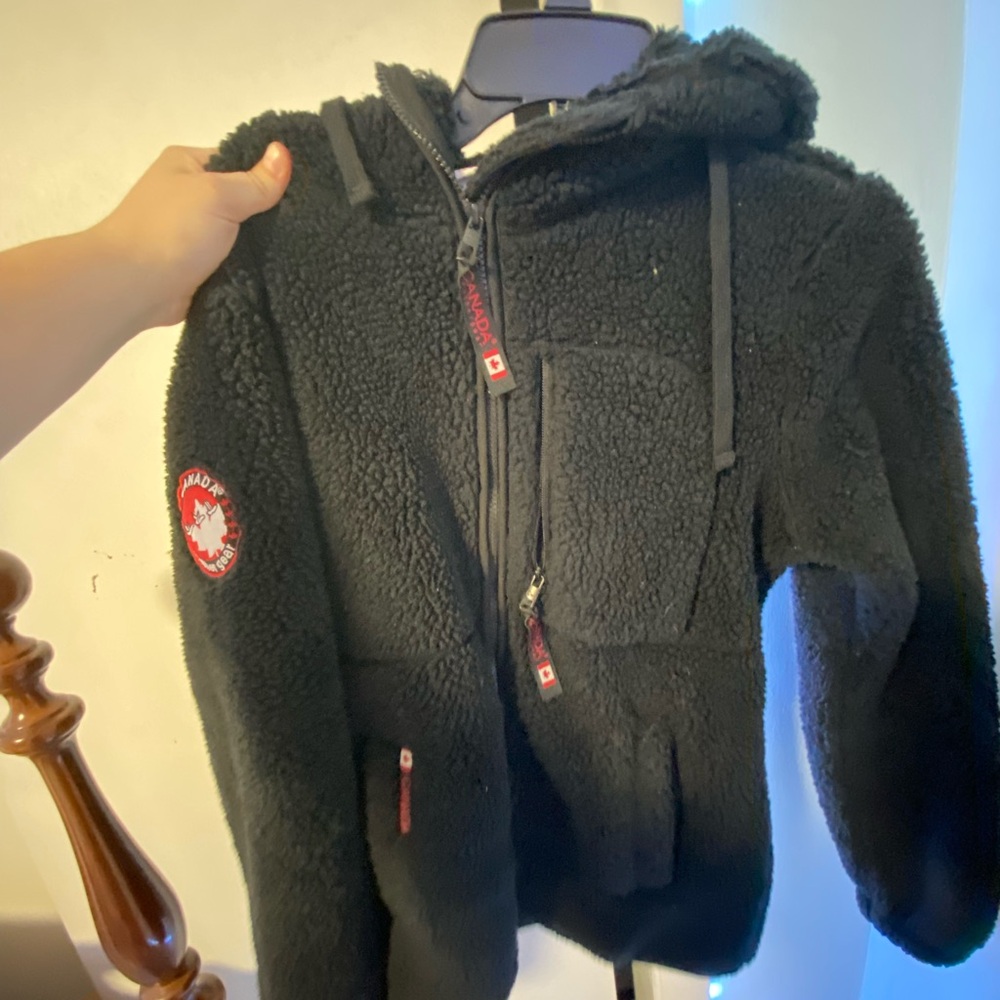 Canada WeatherGear Black Fleece Jacket with Logo Patch